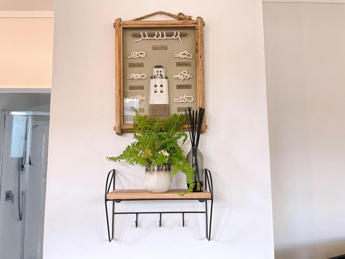 Вилла Cozy N Comfortable,5 Mins To Airport Веллингтон Экстерьер фото
