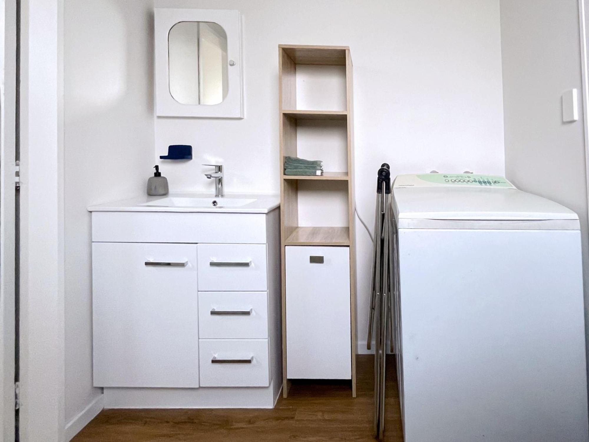 Вилла Cozy N Comfortable,5 Mins To Airport Веллингтон Экстерьер фото